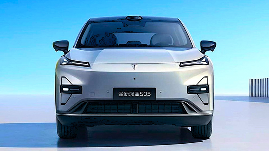 Desde 14.900 € y con 620 km de autonomía: se renueva el SUV eléctrico bombazo en ventas en España