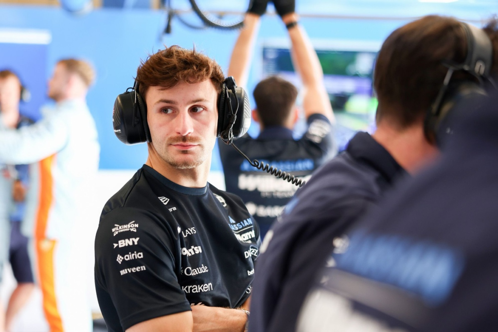 Así es la vida de un piloto de simulador en un equipo de Fórmula 1 #F1 #FVDigital