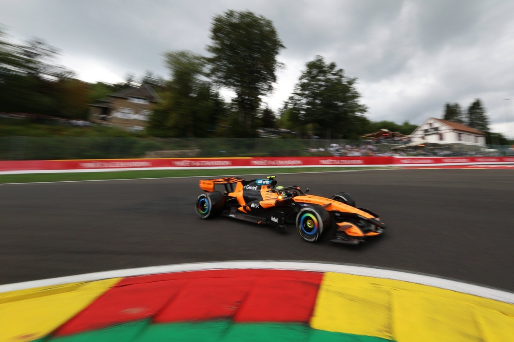 McLaren explica por qué el talento del piloto sigue siendo clave en la F1 2026 #F1 #FVDigital