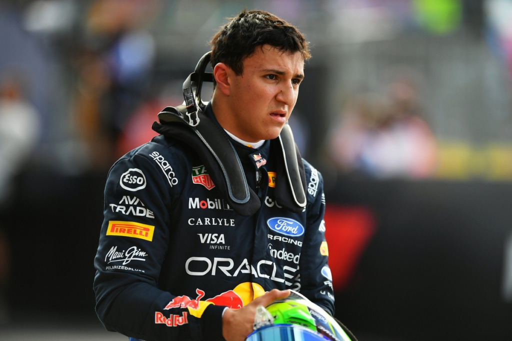 OFICIAL: Hadjar se perderá el GP de Países Bajos de F1 y Lawson le sustituirá #F1 #FVDigital