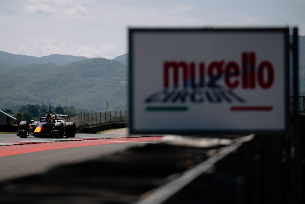 Test de Pirelli: McLaren y Red Bull trabajan para ultimar los neumáticos de la F1 2027 #F1 #FVDigital