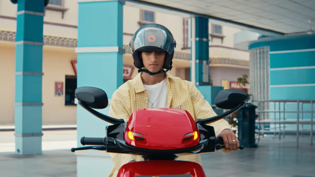 Un scooter eléctrico, barato, y con un motor sin tierras raras: así es la moto que se va a lanzar en el mercado más grande del mundo