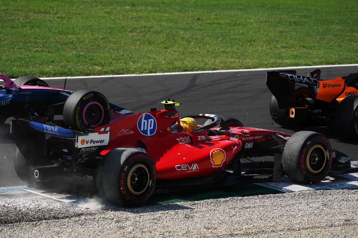 Hamilton, tajante con Leclerc: “Yo estaba delante; no había ningún ‘nosotros’ en esa curva” #F1 #FVDigital