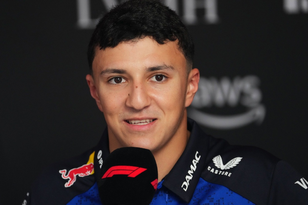 Hadjar volverá a ser baja en Madrid; Lawson y Tsunoda seguirán de sustitutos #F1 #FVDigital