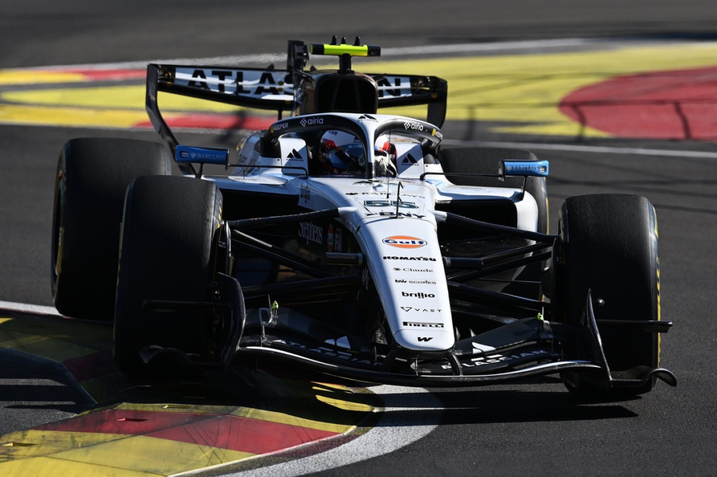 Sainz: "Disfruto el circuito, pero no espero nada especial del fin de semana" #F1 #FVDigital