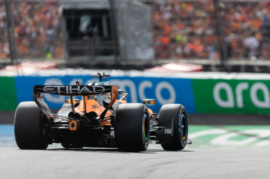 McLaren F1 confirma que utilizará su alerón trasero giratorio en Monza #F1 #FVDigital
