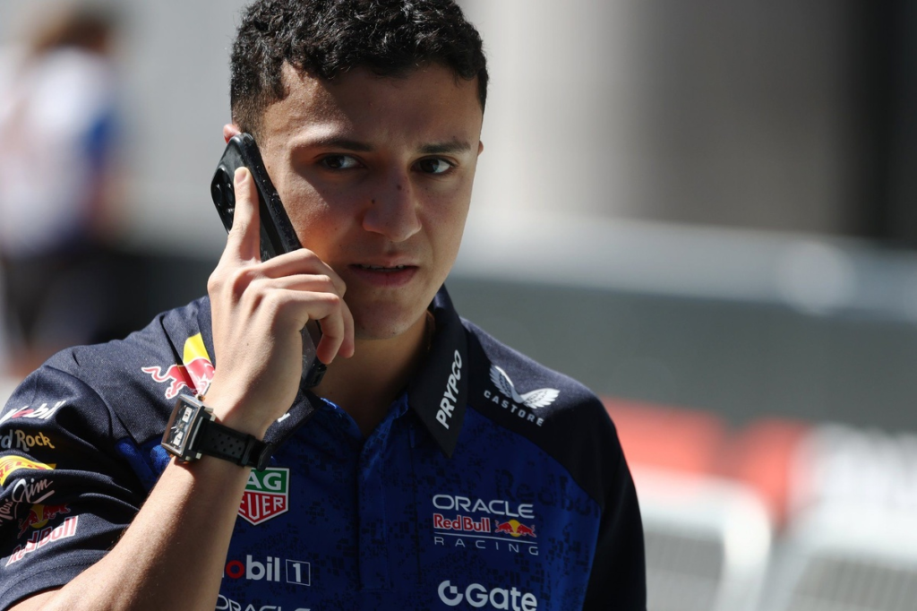 ¿Cuándo tomará Red Bull la decisión sobre Hadjar para Bakú? #F1 #FVDigital