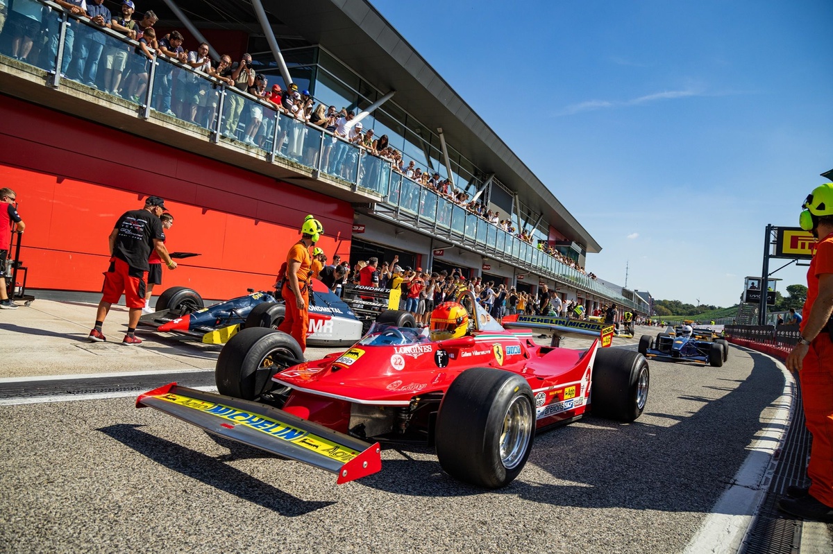 Imola reúne 34 Fórmula 1 y más de 20.000 aficionados en una fiesta histórica #F1 #FVDigital