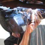 No hay mecánicos suficientes ni especializados en los talleres españoles y por hay que esperar más para la reparación de un coche