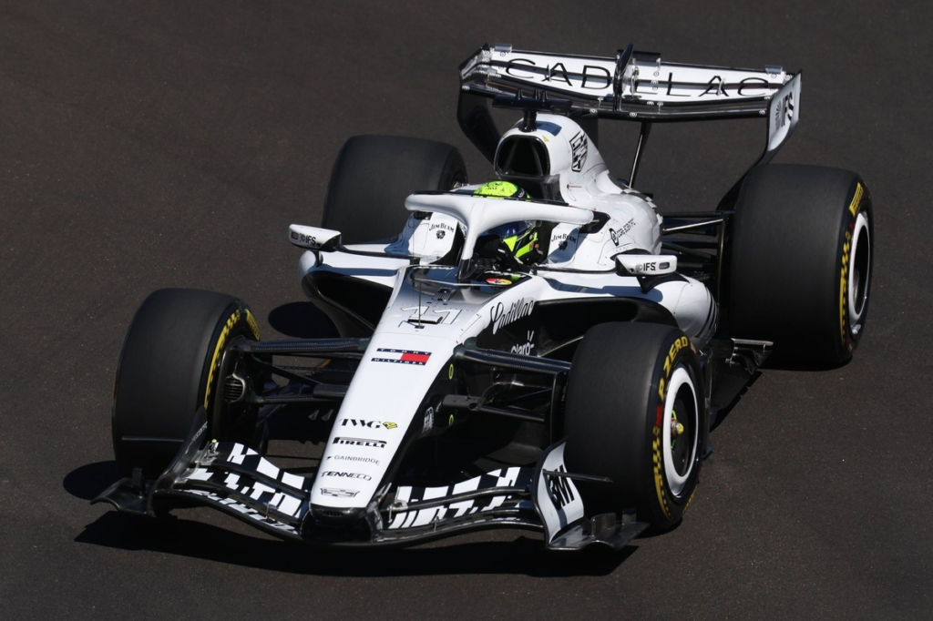 El maratón de 8 carreras en 11 semanas supone un doble reto para Cadillac #F1 #FVDigital