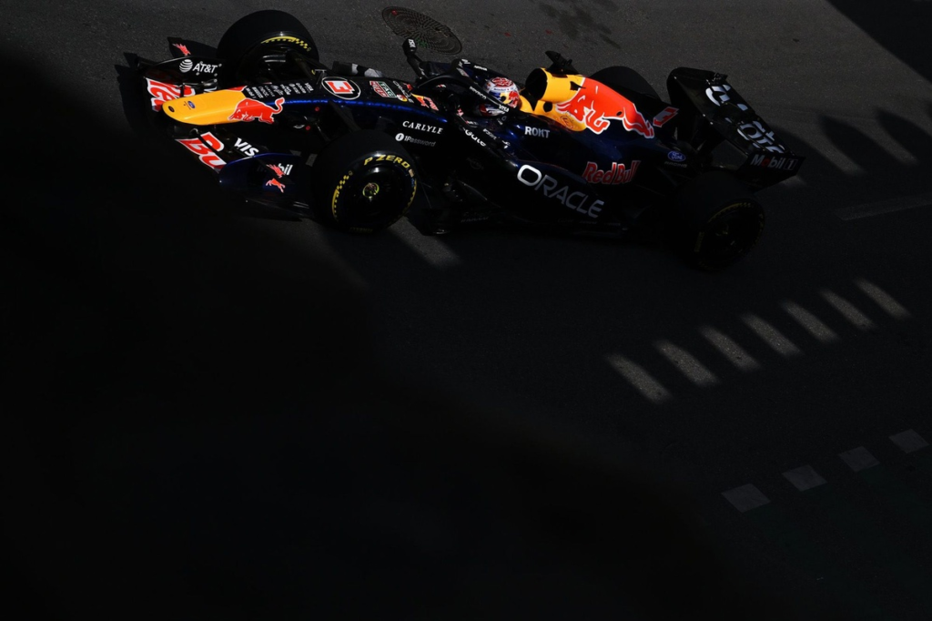 Verstappen da el golpe en la FP3 y Mercedes pierde su gran ventaja en Bakú #F1 #FVDigital