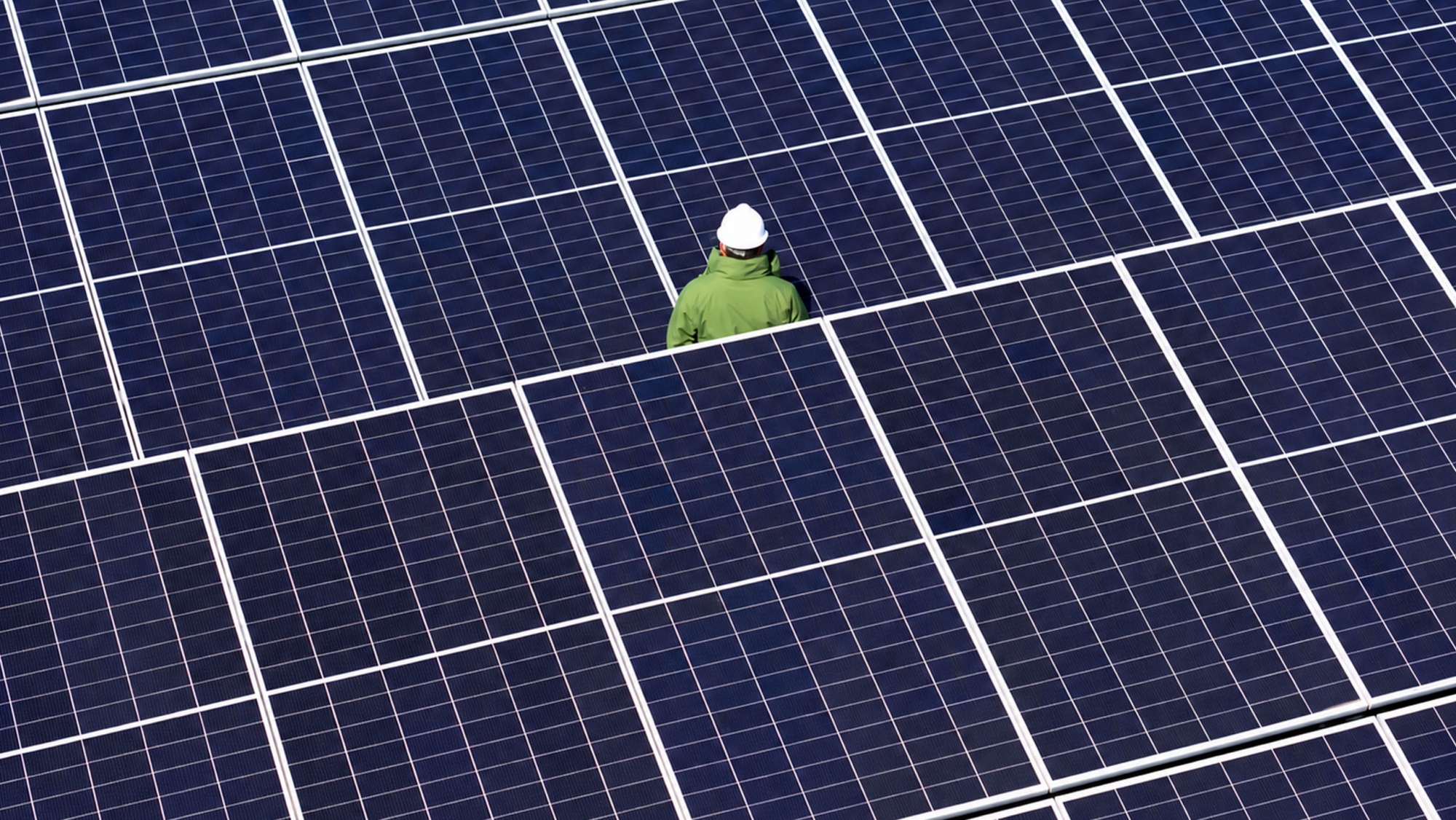 Extremadura quiere almacenar energía solar como si juntara 1.000 coches eléctricos: el proyecto superará los 7.000.000 de euros
