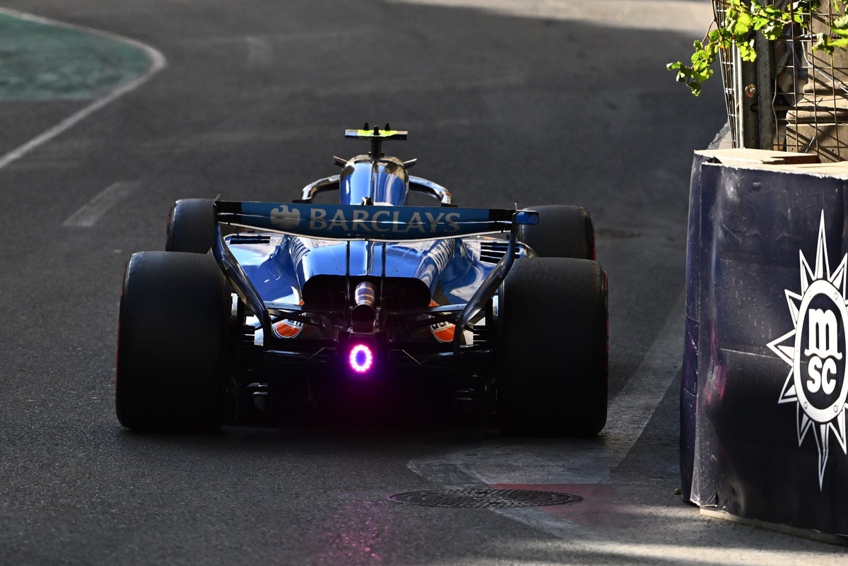 Dura sanción de la FIA a Sainz para la parrilla de Bakú; Colapinto, beneficiado #F1 #FVDigital