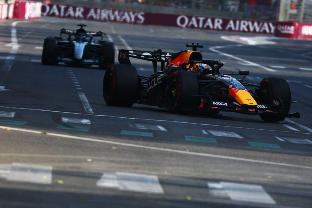 Qué hizo que Red Bull F1 fuera tan rápido en Bakú tras el problema de Verstappen #F1 #FVDigital