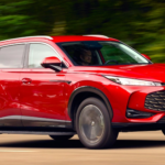 MG responde a BYD hundiendo el precio de su mejor SUV híbrido: más de 1.000 km de autonomía por solo 24.540 €