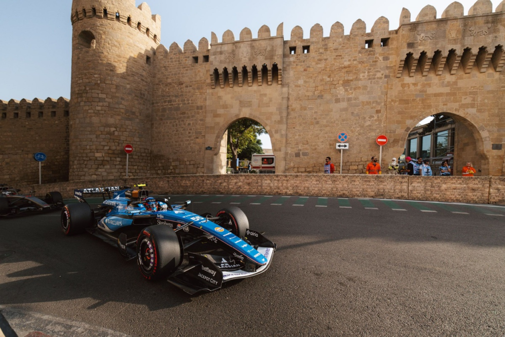 Vowles pone en valor las mejoras del Williams y elogia el trabajo de Sainz en Bakú #F1 #FVDigital