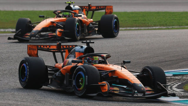 ¿Qué le ha pasado a McLaren? El extraño paso atrás del MCL40 en Sepang #F1 #FVDigital