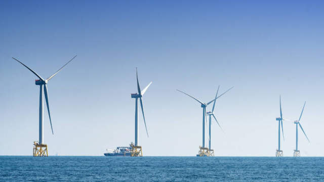 Tras romperse la pala de un aerogenerador, Iberdrola asegura 360.000.000 $ desbloqueando su primer parque eólico marino en EE.UU que generará 806 MW