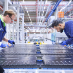 China quiere producir baterías de estado sólido en masa para 2030, pero CATL les 'baja el suflé': "Sólo están en un nivel 4 sobre 9"