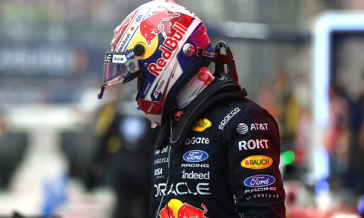 Verstappen advierte a Red Bull: «Con una salida así, la carrera del domingo se acabó» #F1 #FVDigital