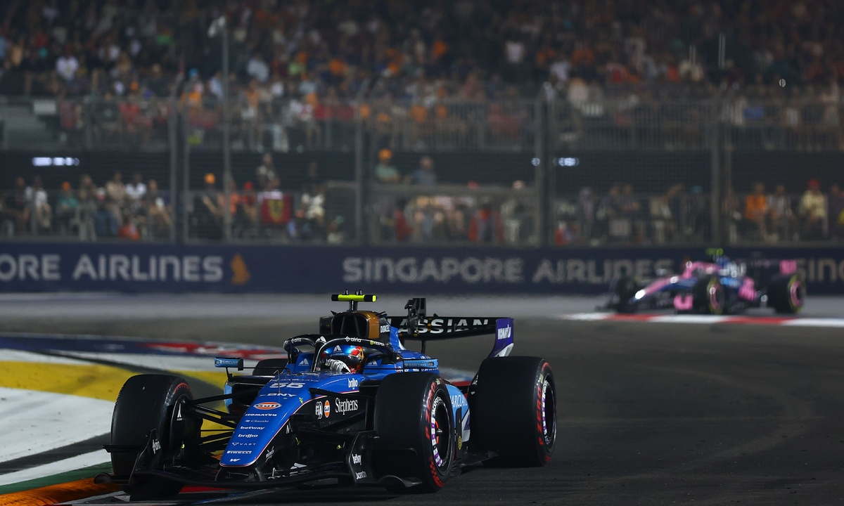 Sainz, muy pesimista con Williams: «Va a seguir siendo así hasta final de año» #F1 #FVDigital