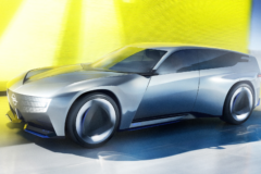 El próximo Astra podría dejar de ser como lo conocemos: electrificación y carrocería familiar para uno de los Opel más queridos