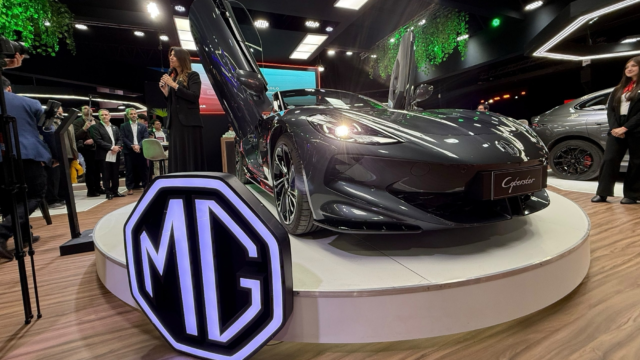 Tras crecer un 8% en 12 meses. se crea el primer Salón del Automóvil chino fuera de China, y ha sido un gran éxito