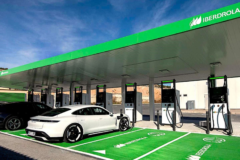 A un ritmo de 2.300 al mes: Iberdrola, a punto de superar una cifra histórica en cargadores para coches eléctricos en España