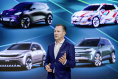 Thomas Schäfer, CEO de Volkswagen: habrá una "transición natural" para que "no estemos todos pescando en el mismo sitio al mismo tiempo"