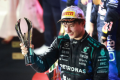 Mercedes estrenó en Singapur un nuevo mono para ayudar a Russell y Antonelli con el calor #F1 #FVDigital