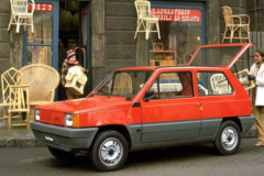 Después del llamativo Citroën 2 CV, FIAT prepara un 'primo italiano' en forma de coche eléctrico que costará 15.000€