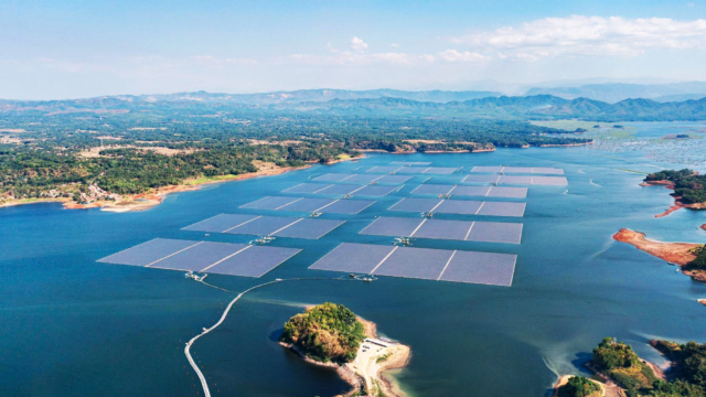 Ruanda proyecta una gigantesca central solar flotante sobre un lago: será 15 veces más potente que la mayor actualmente operativa en África