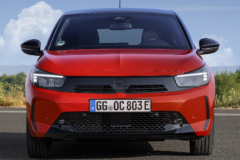 Hasta 405 km de autonomía en un coche pequeño: el Opel Corsa Electric quiere demostrar que no hace falta más para el día a día