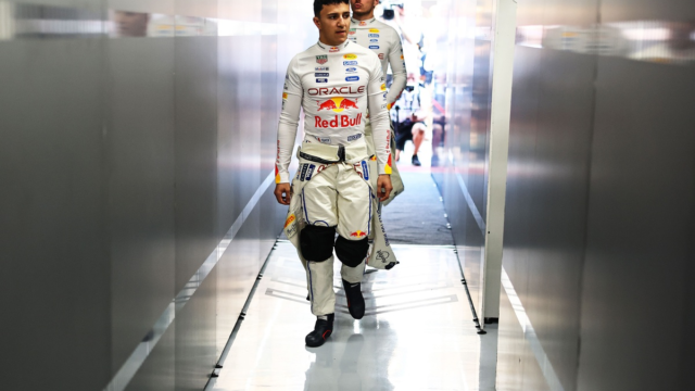 Red Bull revela cuándo solucionará los problemas «absurdos» de Verstappen y Hadjar #F1 #FVDigital