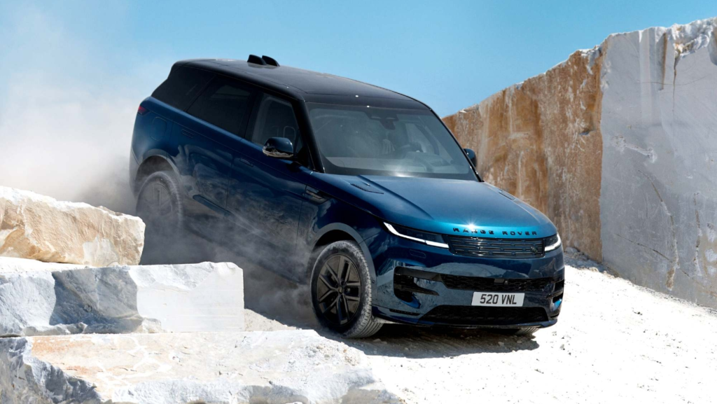El SUV 4×4 más icónico de esta prestigiosa marca británica cuenta por primera vez con una versión 100% eléctrica que es más potente que el SV